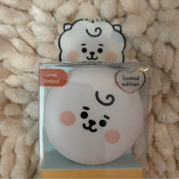 BT21 the crème shop RJ macaron lip balm honeydew - Picture 5 of 8